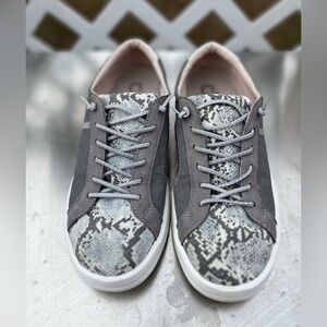 Hey Dude Stylish Gray Snake Print Women's Sneakers